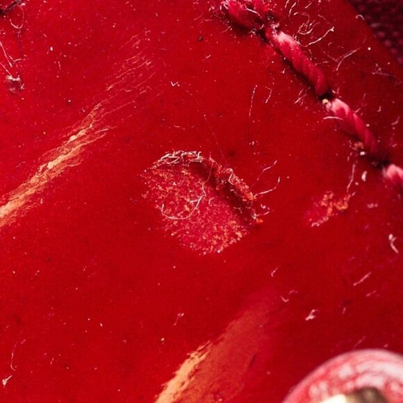 Louis Vuitton Pomme D'Amour Monogram Vernis Ana Clutch Bag - Picture 7 of 12